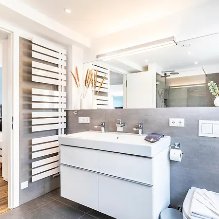 Prora - Baltic Sunrise * 빈츠