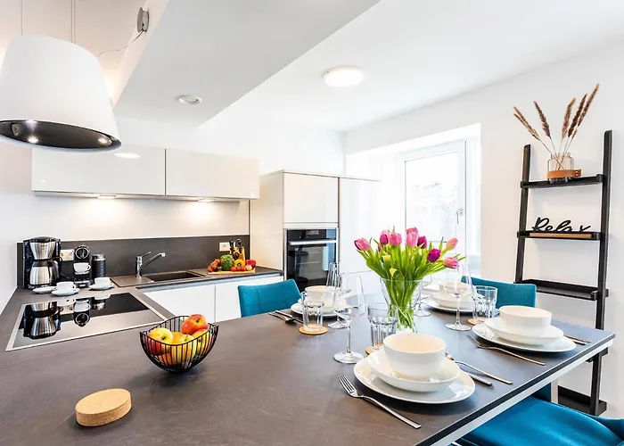 Prora - Modernes Mit Balkon, Meerblick Und E-ladestation - Baltic Sunrise * Binz